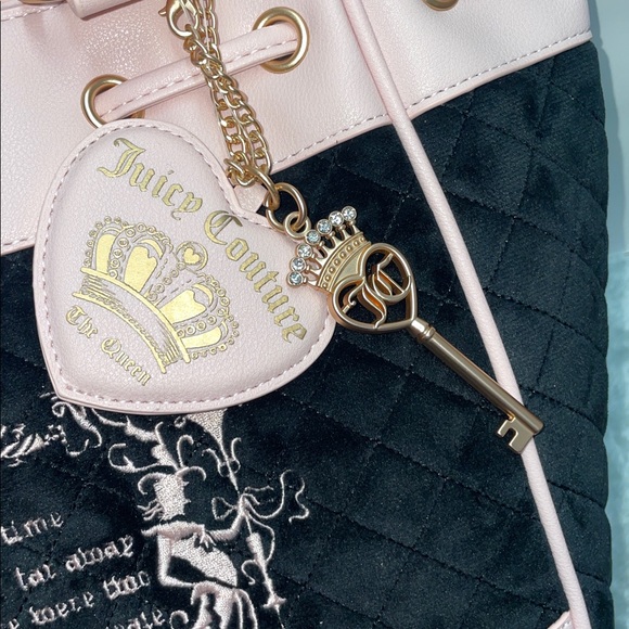 NWT Juicy Couture ‘Juicy Tale’ Tote - Picture 7 of 12